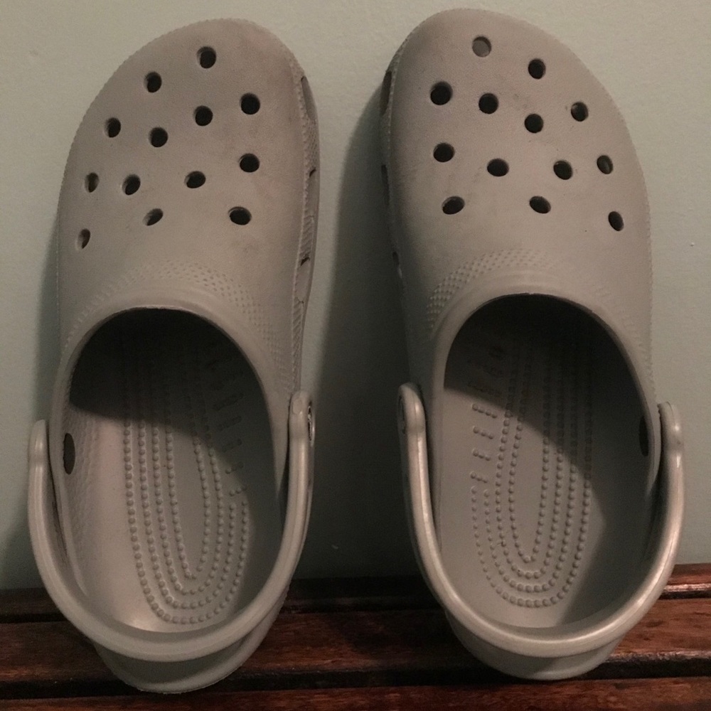 CROCS classic gray